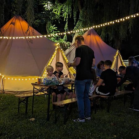 Camping Llavorsi Ngoại thất bức ảnh
