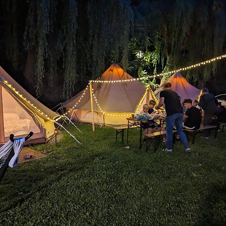 Camping Llavorsi Ngoại thất bức ảnh