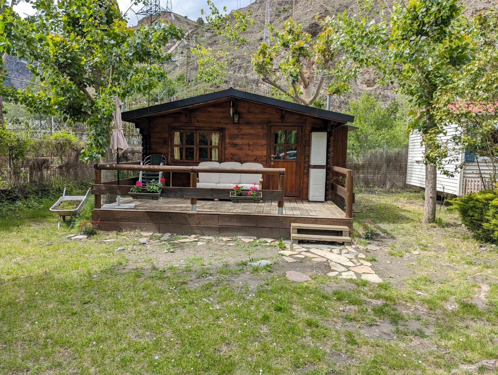 Camping Llavorsi Ngoại thất bức ảnh